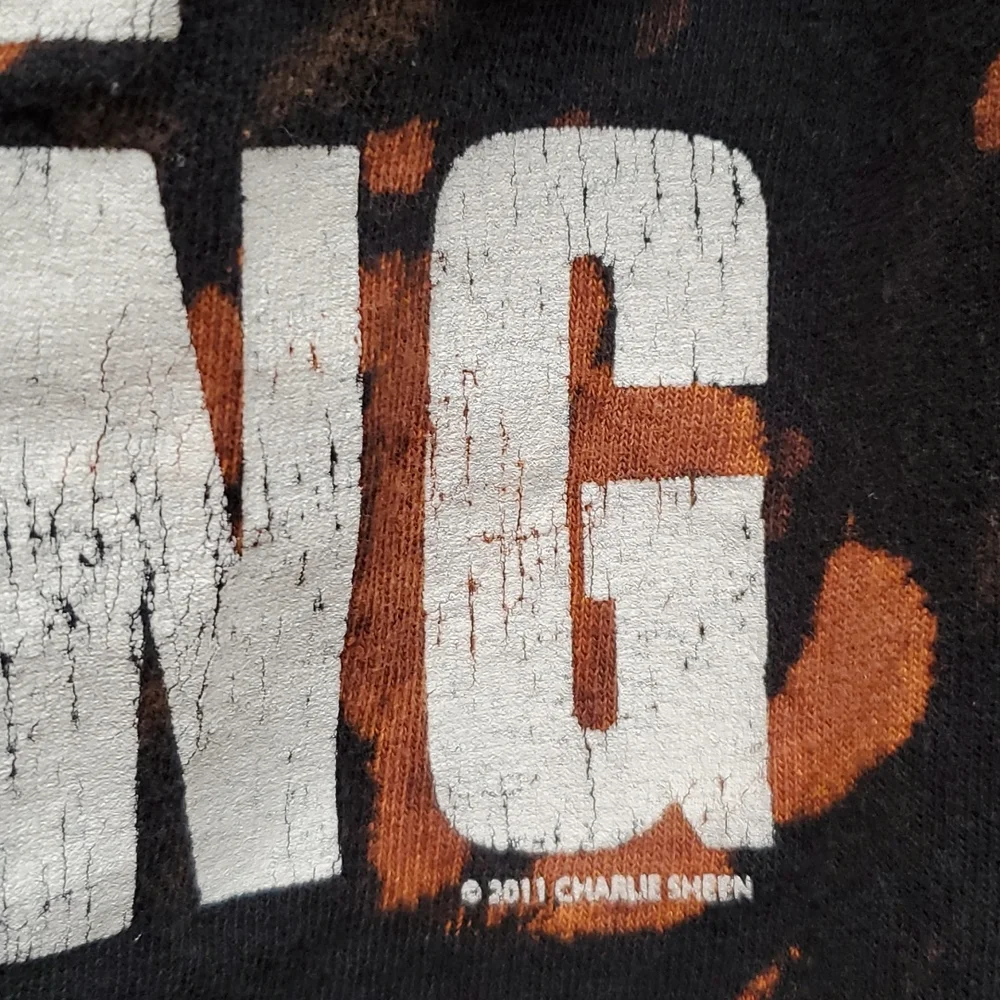 Black Graphic T-Shirt WINNING Charlie Sheen - Picture 4 of 7